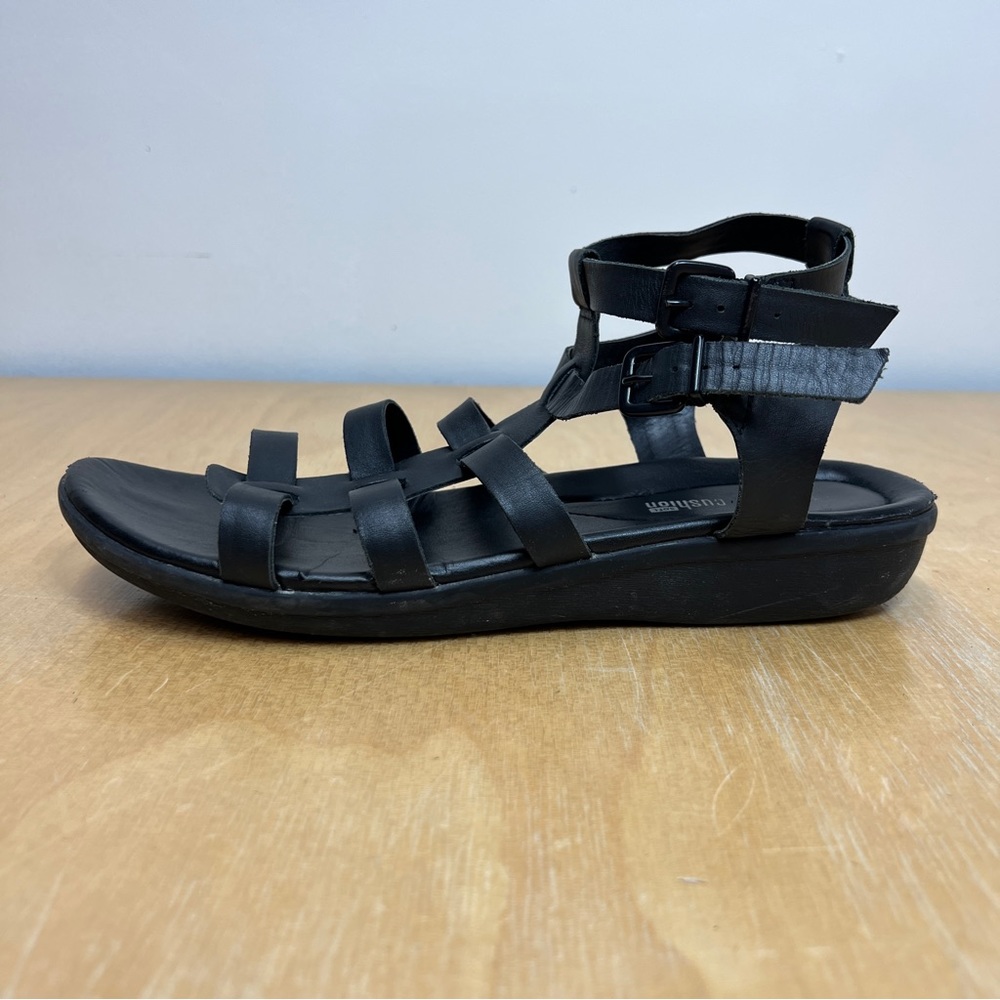 Clarks Black Leather Buckle Gladiator Sandals Size 11